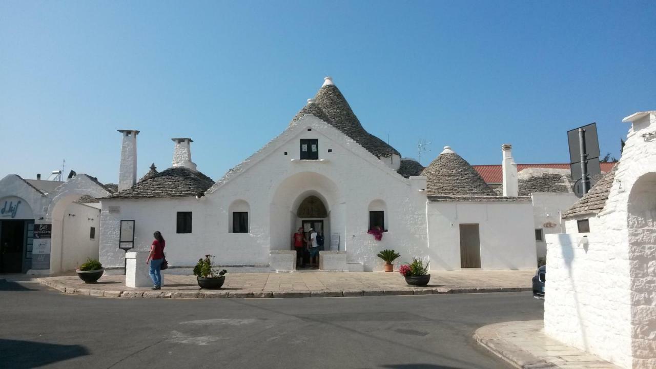 Trullo Alberobello Vacanze Desa 1 Exterior photo